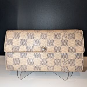 Authentic Louis Vuitton Damier Azur Wallet